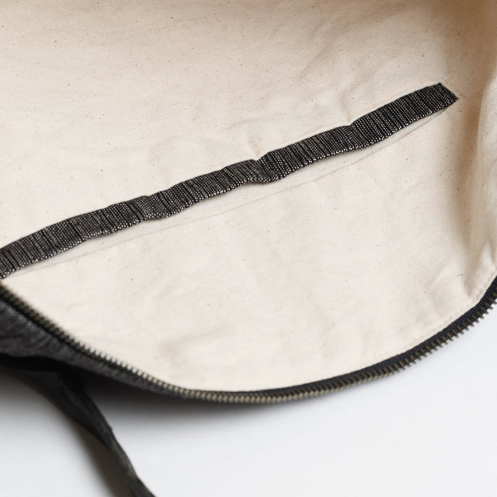 Heathered Black